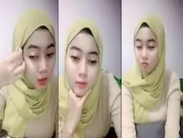 Bokep Jilbab Mantan Ukhti Bali Beraksi Liar Di Depan Kamera